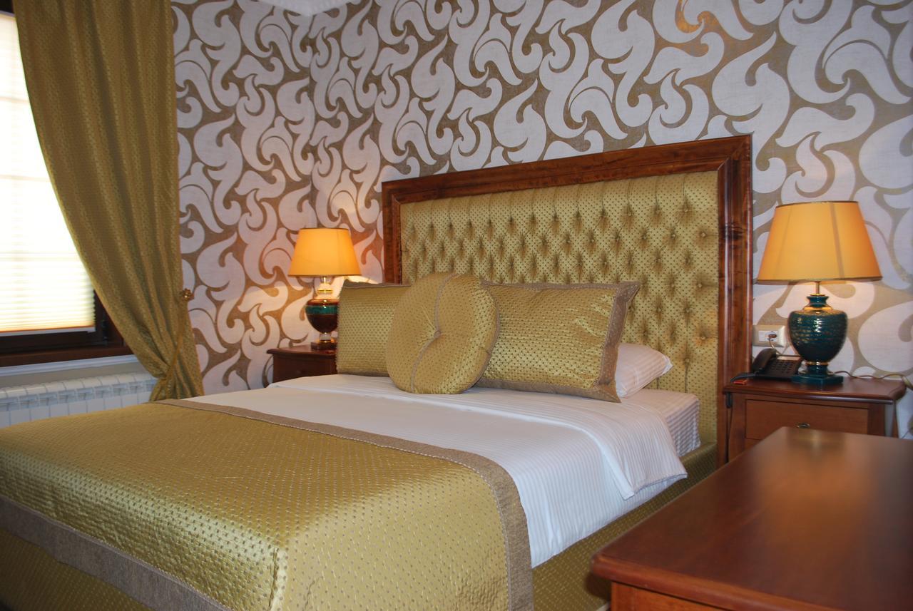 Hotel Vila Sigal Korce Extérieur photo